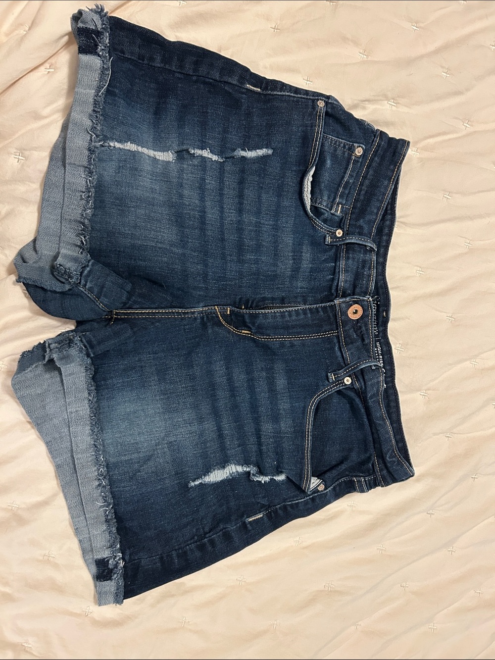 Levi Strauss HIGH RISE Dark Blue Distressed Women’s Denim Shorts SIZE 12 , W31